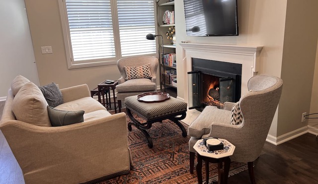 Bay Springs Condo #6 is The Perfect Choice for Your Harbor Springs Vacation!