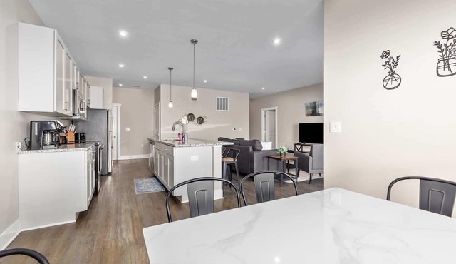 Modern 2BR + 2BA Condo with Garage & Patio